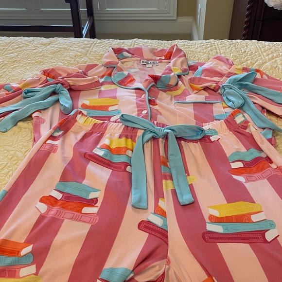 Women’s Colorful Button-Up PJ’s with Bows - Picture 5 of 7